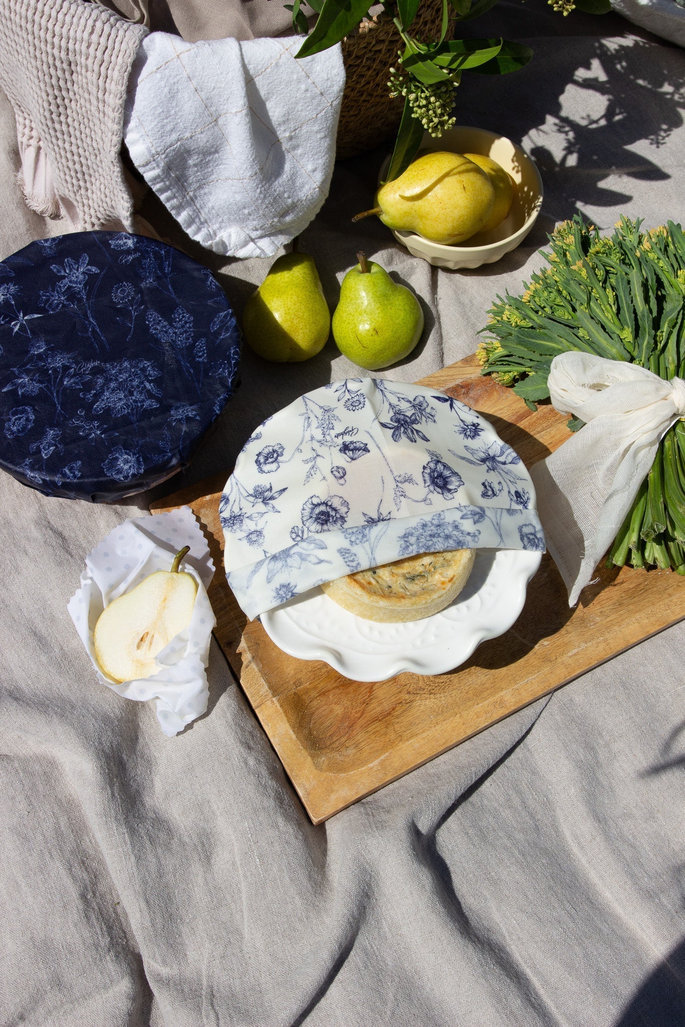 Beeswax Wraps 101: The Ultimate Guide to Usage and Care