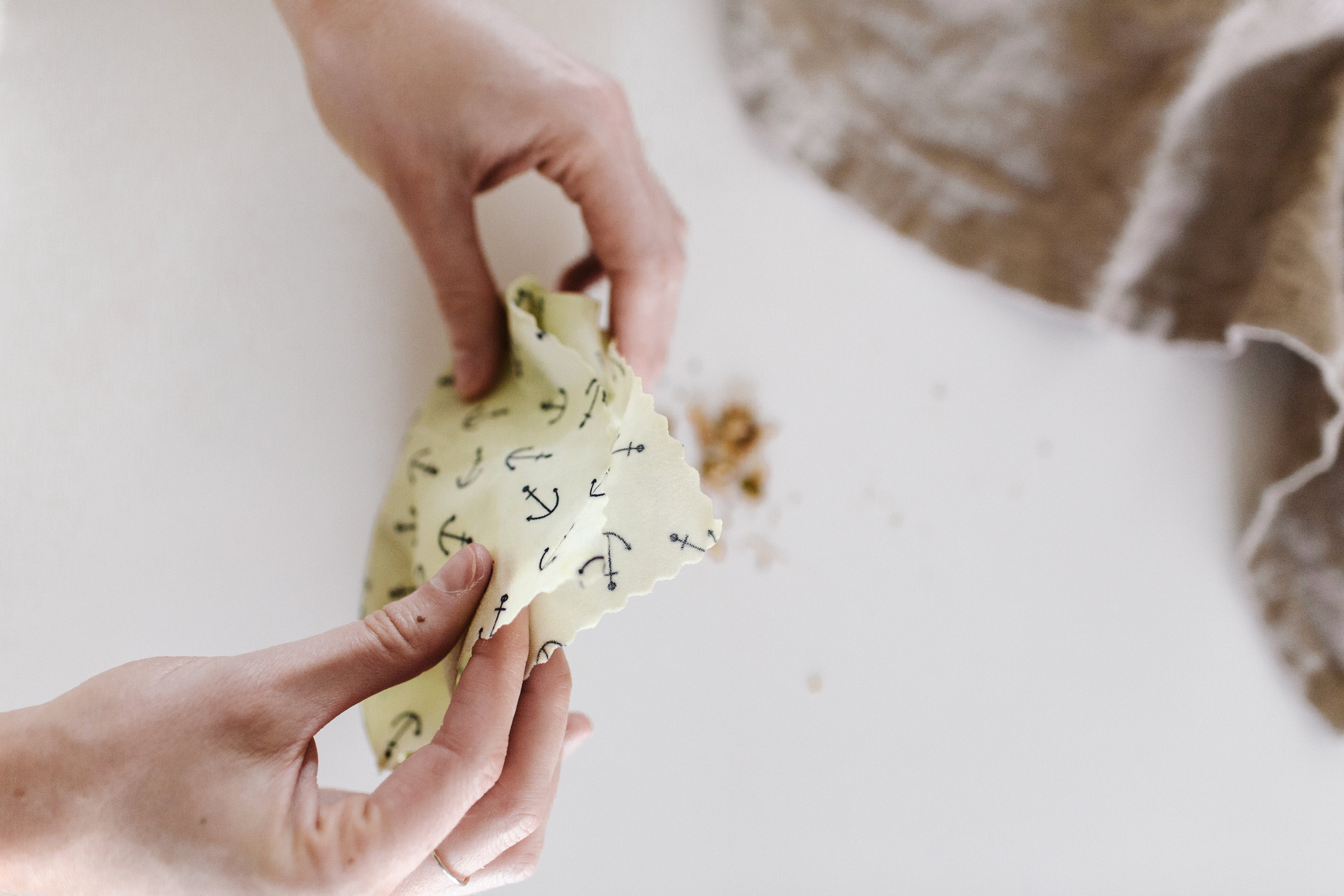 How to Fold a Medium Beeswax Wrap