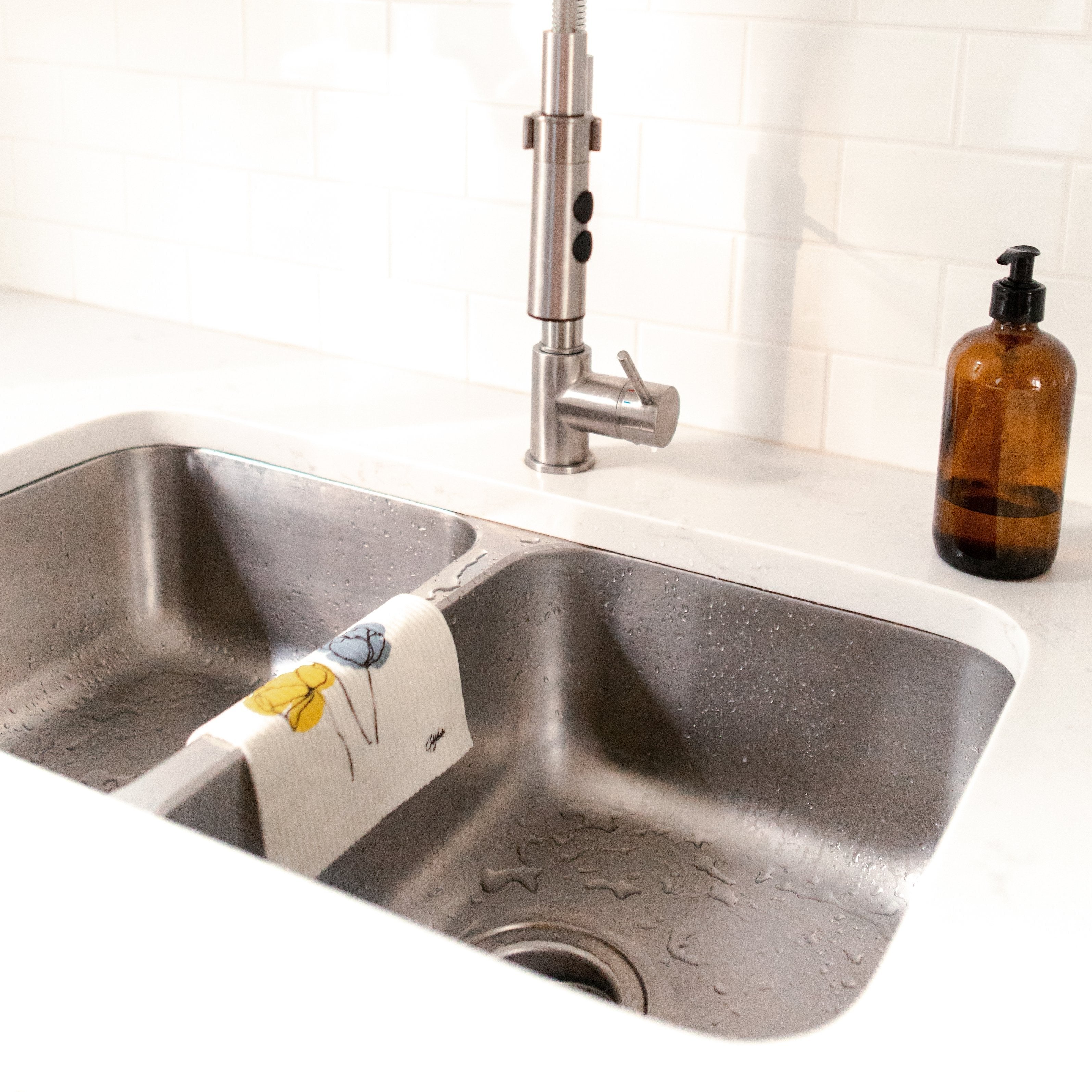 Bee Bundle: Sets of 3 Beeswax Wraps + Swedish Dishcloths