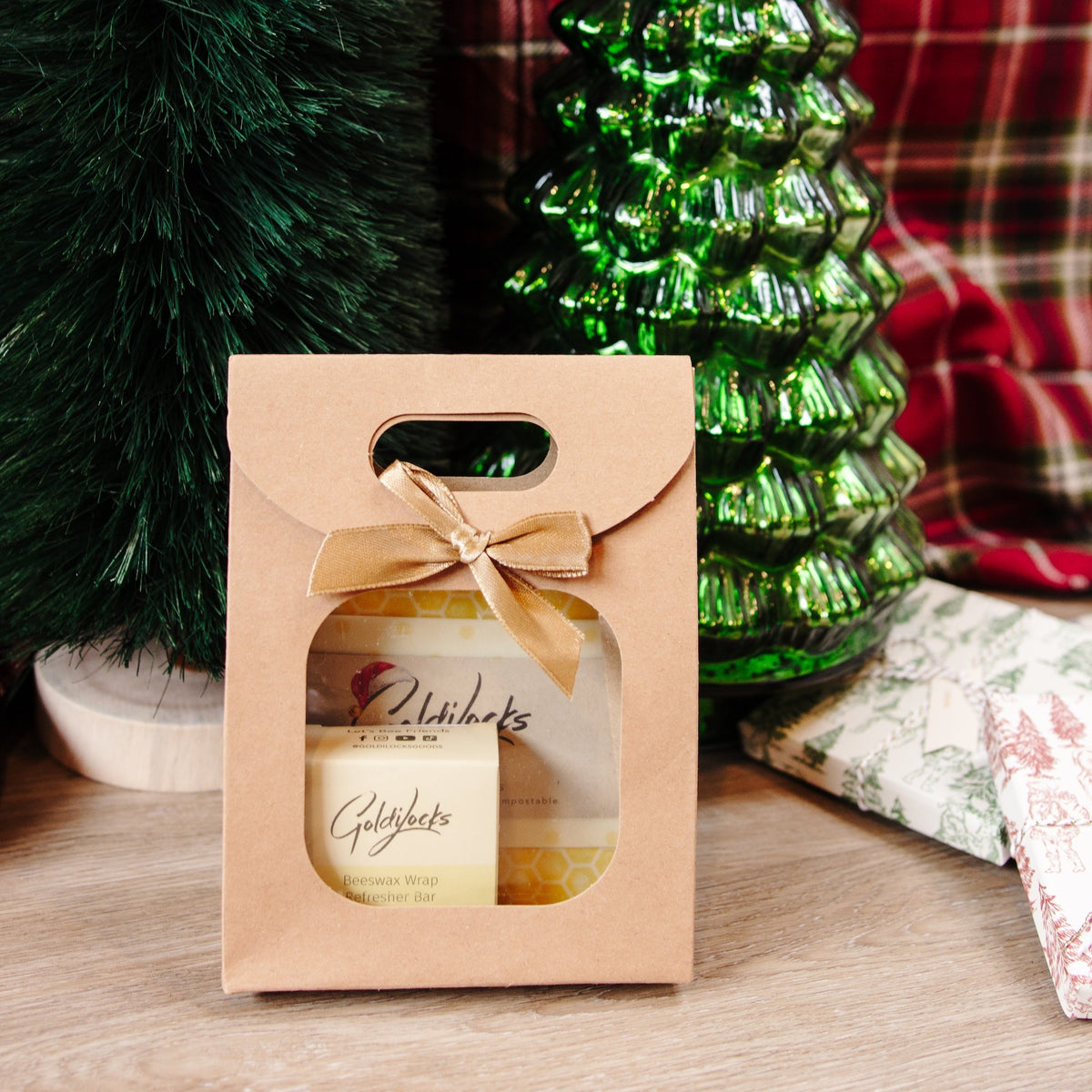 Holiday Gift Set: Honeybees Set of 3 + Refresher Bar