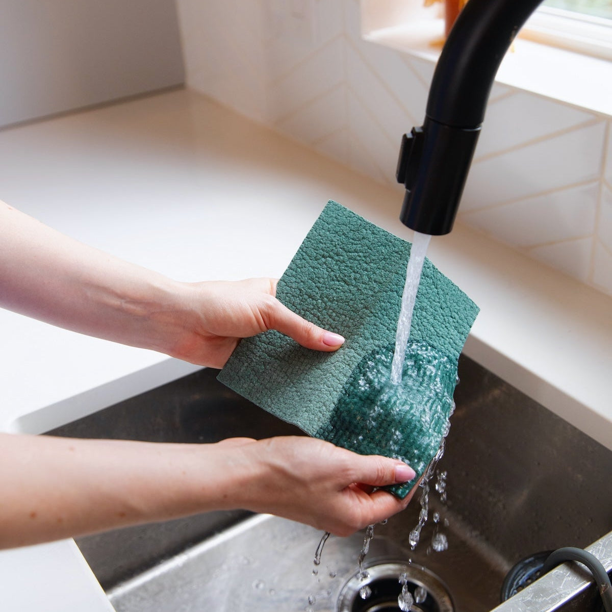 Swedish Dishcloth: Solids Bundle + Magnetic Hanger